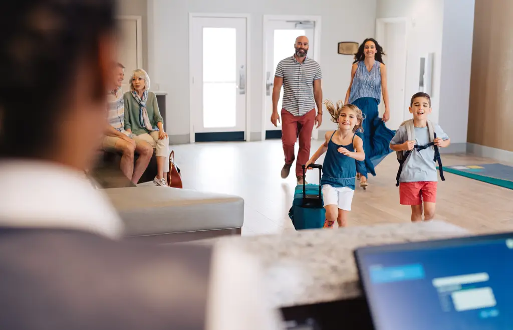 Family Adventures Begin Here – Holiday Inn Vacation Club Resorts